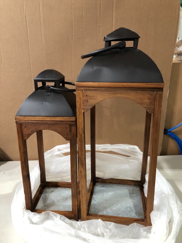 Photo 2 of [DAMAGE] Glitzhome Set of 2 Mondern Farmhouse Wooden Lantern 