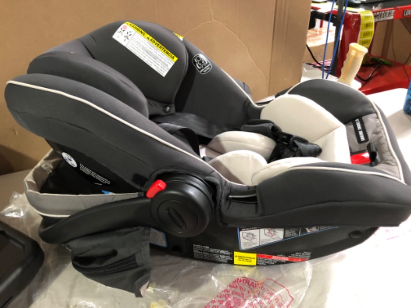 Photo 3 of Graco SnugRide SnugLock 35 Elite Infant Car Seat, Baby Car Seat, Oakley