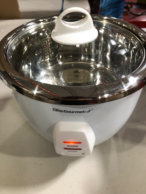 Photo 3 of  ERC-2010 Electric Rice Cooker with Stainless Steel Inner Pot White New version