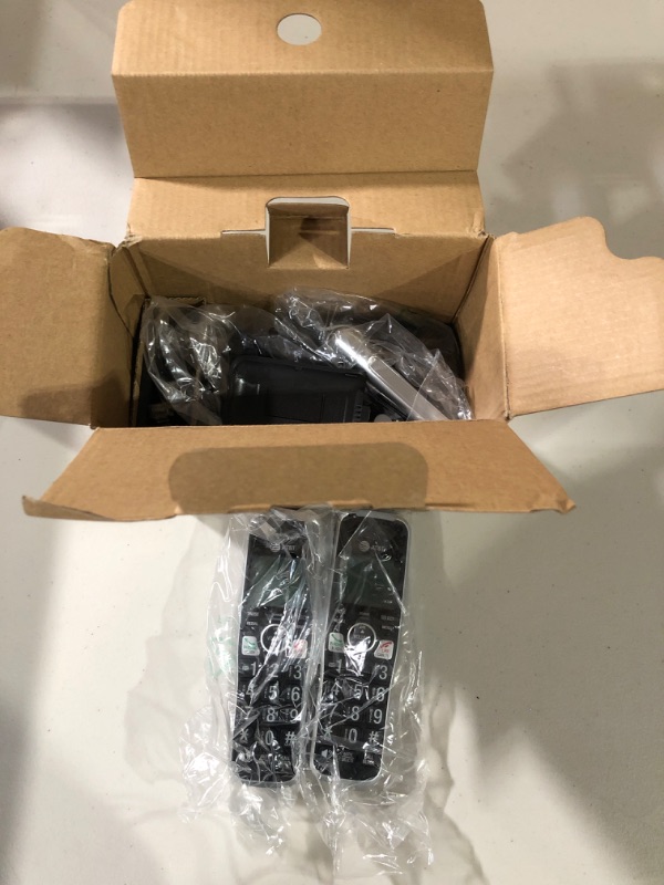 Photo 1 of AT&T House Phone Set