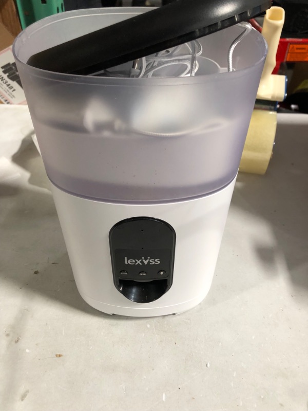 Photo 1 of Automatic Cat Feeder