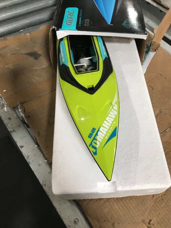 Photo 2 of 4DRC S2 High Speed RC Boats with LED Lights & 2 Batteries, 30+ mph Remote Control Boat for Pools and Lakes, Capsize Recovery, Low Battery Reminder,2.4Ghz Racing Boats for Adults Kids,Green