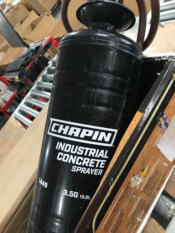 Photo 4 of **notes**Chapin International 1449 Industrial 3.5-Gallon Professional Concrete Funnel Top Sprayer, Black