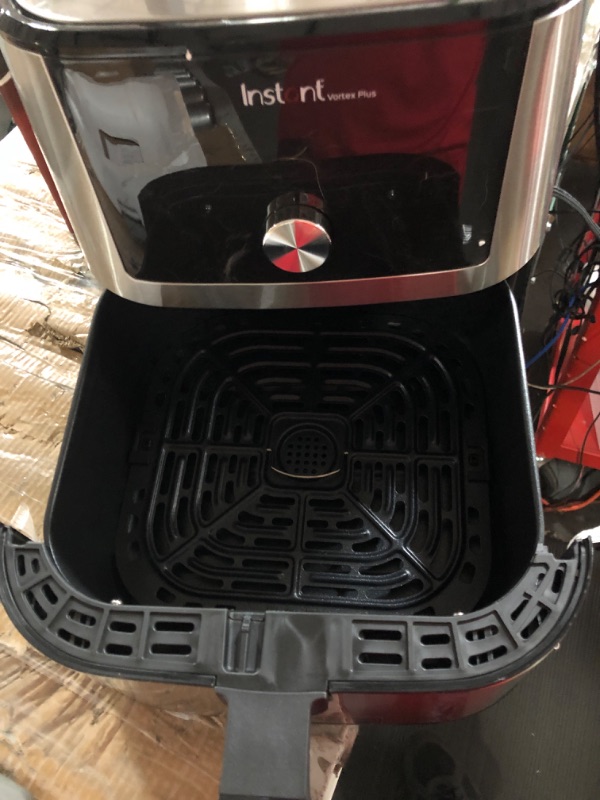 Photo 3 of Instant Vortex Plus Air Fryer Oven, 6 Quart