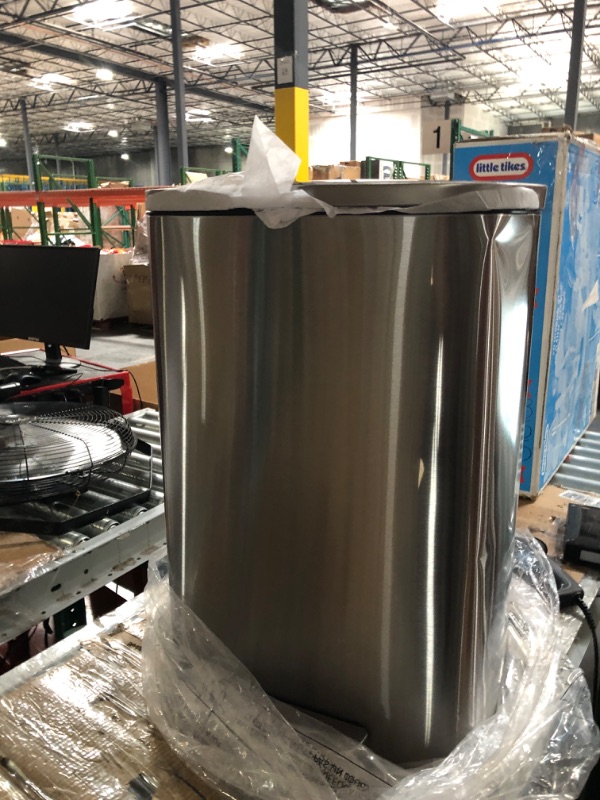 Photo 3 of (USED/Damaged) QUALIAZERO 50L/13Gal Heavy Duty Hands-Free Stainless Steel Commercial/Kitchen Step Trash Can, 13 GAL