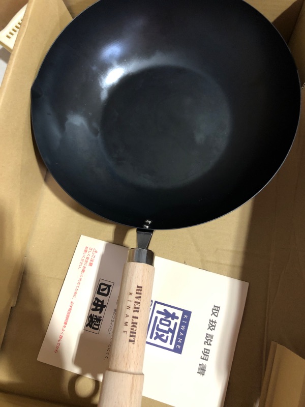 Photo 4 of ??????(Riverlight) River Light Iron Frying Pan, Kyoku, Japan, 11.8 inches (30 cm), Induction Compatible, Wok, Made in Japan 30cm Single Item fried pot