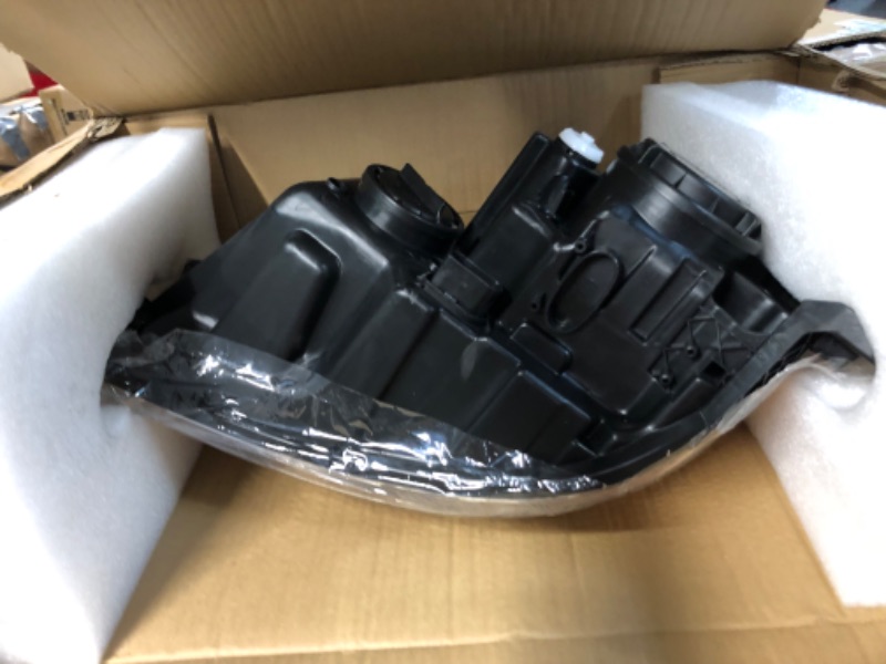 Photo 4 of Headlight Assembly Fit for Kenworth T680 2013-2021, Pair LED Headlights Headlamps Set (Left+Right) (Passenger Side)