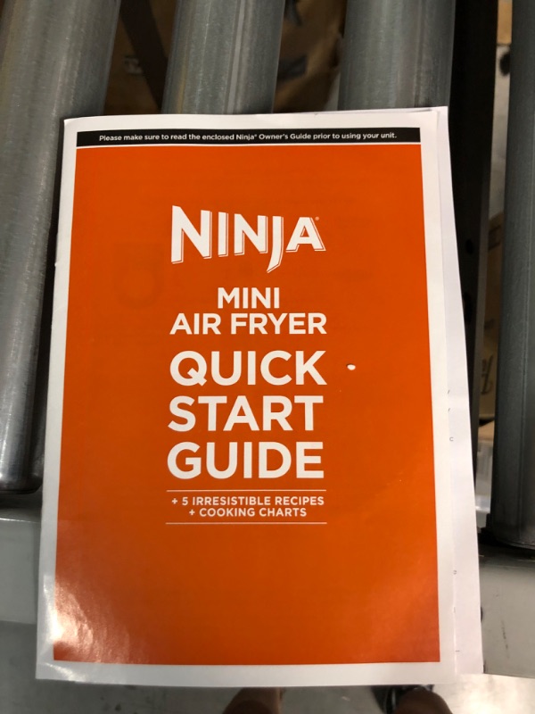 Photo 4 of * used * plugged in works *
Ninja AF080 Mini Air Fryer, 2 Quarts Capacity, Compact, Nonstick, with Quick Set Timer, Grey
