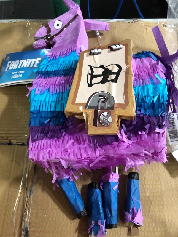 Photo 2 of **DAMGED (SEE PHOTOS) **
Fortnite Loot Llama Shaped Pinata I Pack of 1