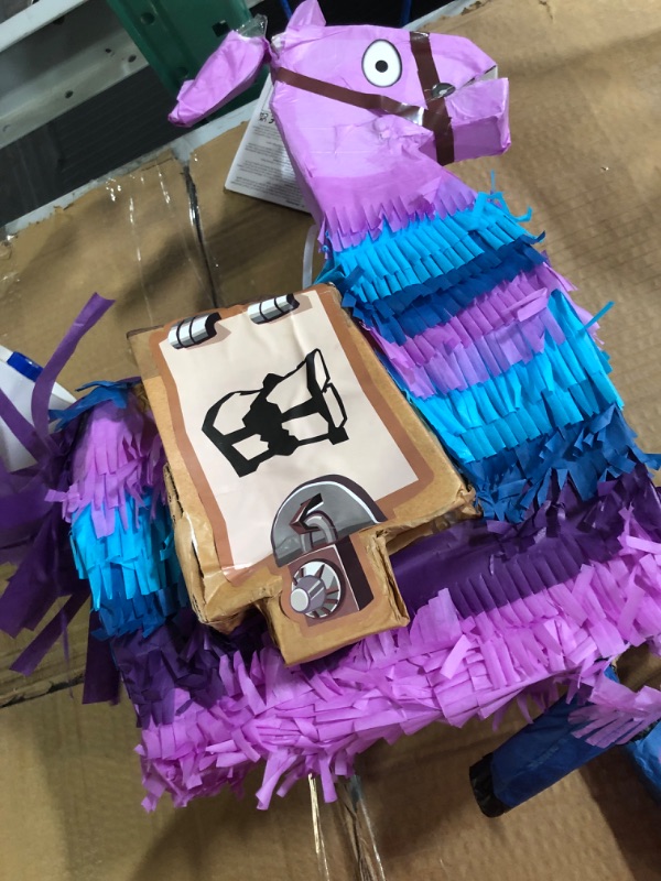 Photo 3 of **DAMGED (SEE PHOTOS) **
Fortnite Loot Llama Shaped Pinata I Pack of 1