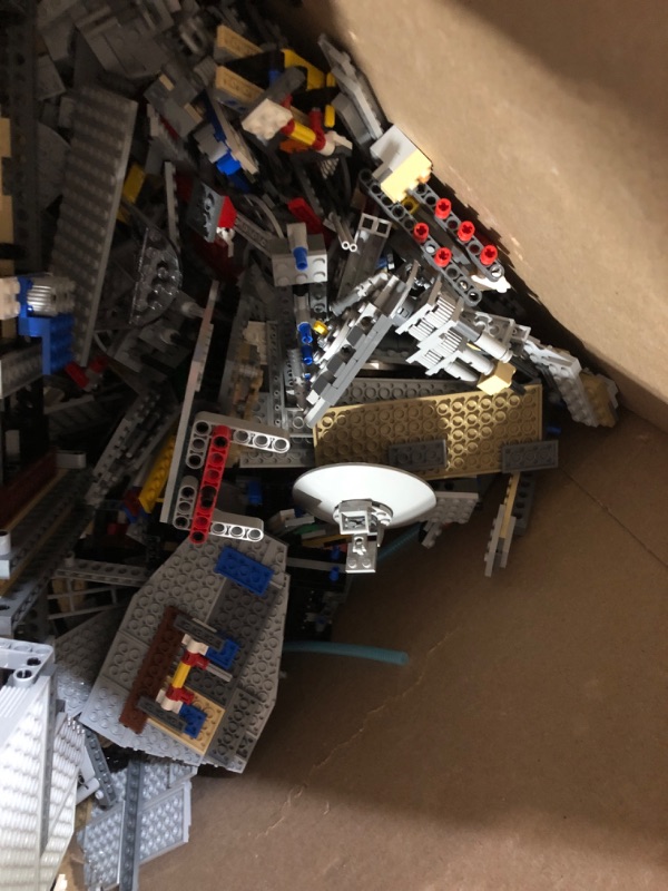 Photo 5 of (SEE NOTES) LEGO Star Wars Ultimate Millennium Falcon 75192 Expert Building Kit and Starship Model