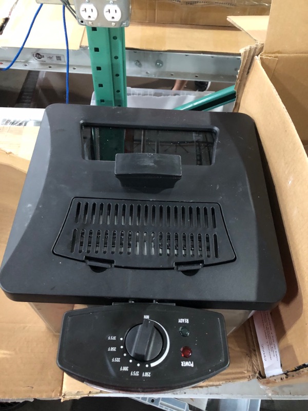 Photo 2 of **PARTS ONLY, NON-FUNCTIONAL** Hamilton Beach 35042 Professional Style Electric Deep Fryer, XL Frying Basket,