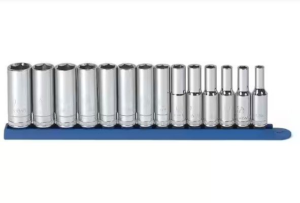 Photo 1 of * item used * item incomplete *
Husky H3D54PCMSS 3/8 in. Drive SAE and Metric Socket Set (54-Piece)