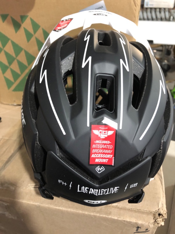 Photo 3 of * ADULT SMALL * 52-56 cm *
BELL Super Air Mountain Bike Helmet Fasthouse Matte Black/White (2023)