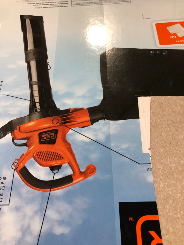 Photo 4 of * USED * 
BLACK+DECKER Leaf Blower & Leaf Vacuum, 3-in-1, 12-Amp, 250-MPH, 400-CFM (BV6000)