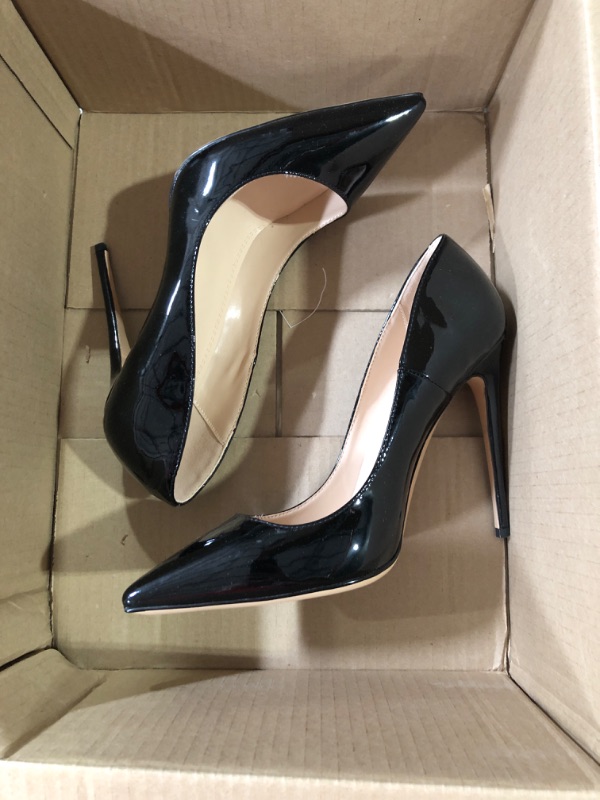 Photo 3 of Pointed Toe High Heel Pumps Size 10 