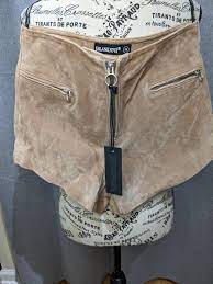 Photo 1 of (MINOR DAMAGE) blank nyc ladies leather shorts size 28 brown tan new with tags