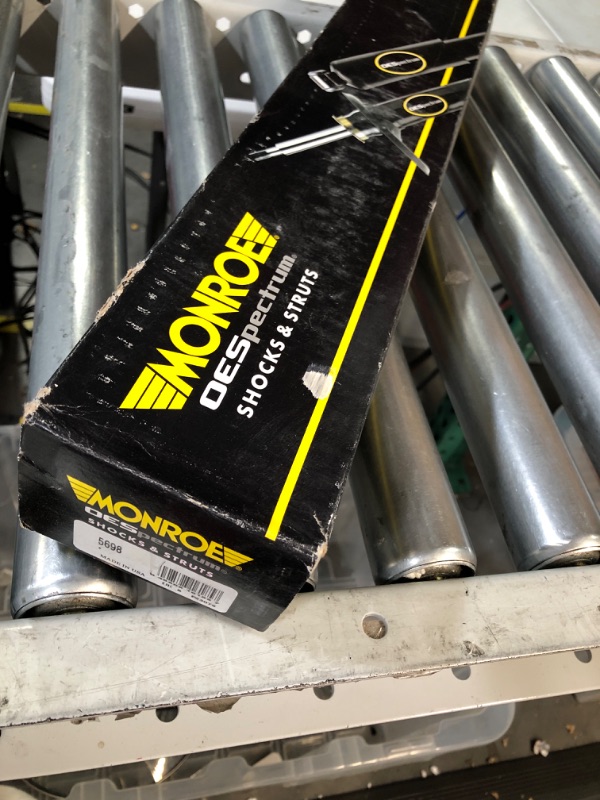 Photo 2 of Monroe Shock OESpectrum 5698 Shock Absorber