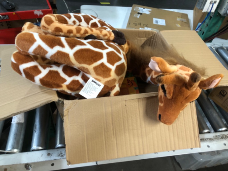 Photo 3 of BRINJOY Giant Giraffe Stuffed Animal Set, 47 In. ***LOOKS BRAND NEW***