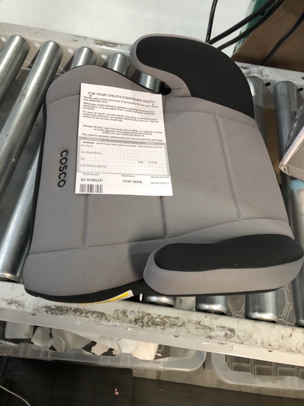 Photo 3 of Cosco Top Side Booster Car Seat in Leo