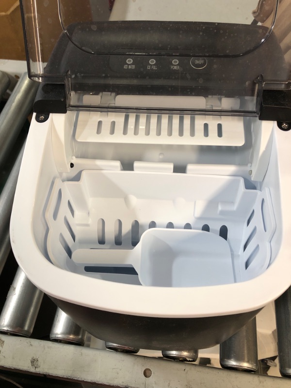 Photo 3 of * USED * 
Countertop Ice Maker, Ice Maker Machine 6 Mins 9 Bullet Ice, 26.5lbs/24Hrs, Portable Ice Maker Machine with Self-Cleaning, Ice Bags, Ice Scoop, and Basket, Ice Maker for Home/Kitchen/Office/Party HZB-12/H Black