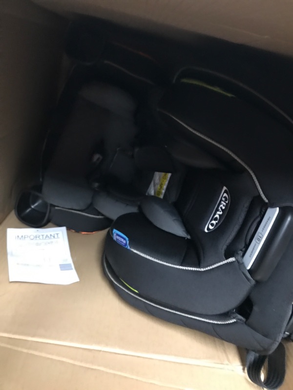 Photo 4 of Graco Extend2Fit 3 in 1 Car Seat | Ride Rear Facing Longer with Extend2Fit, featuring TrueShield Side Impact Technology, Ion , 20.75x19x24.5 Inch (Pack of 1) 3-in-1 Ion