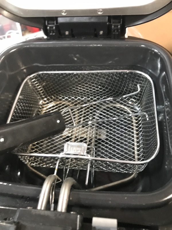 Photo 3 of * USED * 
Hamilton Beach Electric Deep Fryer, Cool Touch Sides Easy to Clean Nonstick Basket, 8 Cups / 2 Liters Oil Capacity, Black