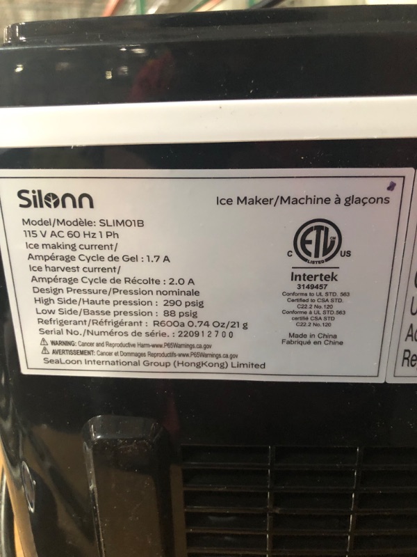 Photo 3 of ***NON-FUNCTIONAL, PARTS ONLY ***
Silonn Ice Maker Countertop 12.3"D x 8.7"W x 12.5"H