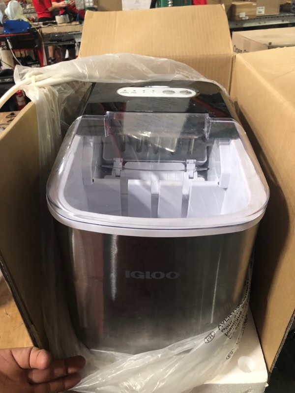 Photo 4 of ****USED*****
Igloo Electric Countertop Ice Maker Machine - Stainless Steel  