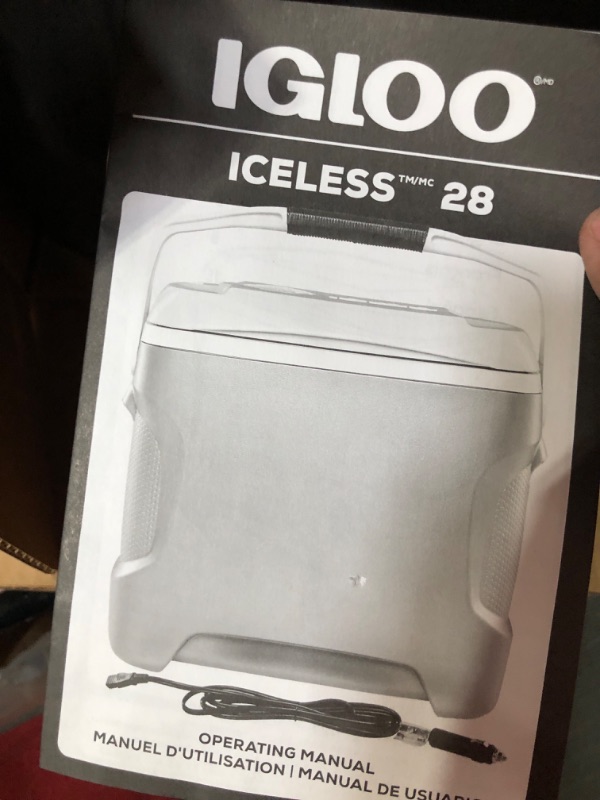 Photo 2 of **item has a plug but not the correct one**missing actual plug**
Igloo Thermoelectric Iceless 28-40 Qt Electric Plug-in 12V Coolers 28 Qt Iceless Gray