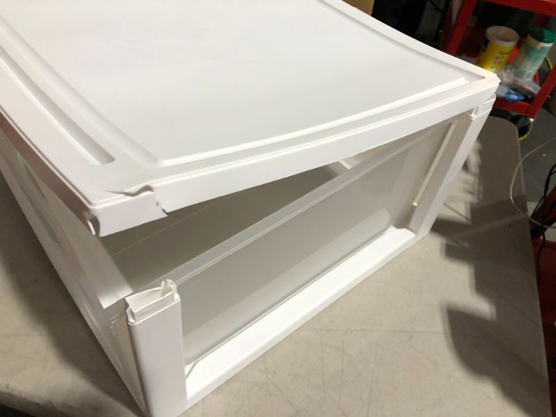 Photo 6 of ***DAMAGED - SEE NOTES***
IRIS USA 47 Quart Extra Large Stacking Storage Drawer,White 2 Pack Drawer