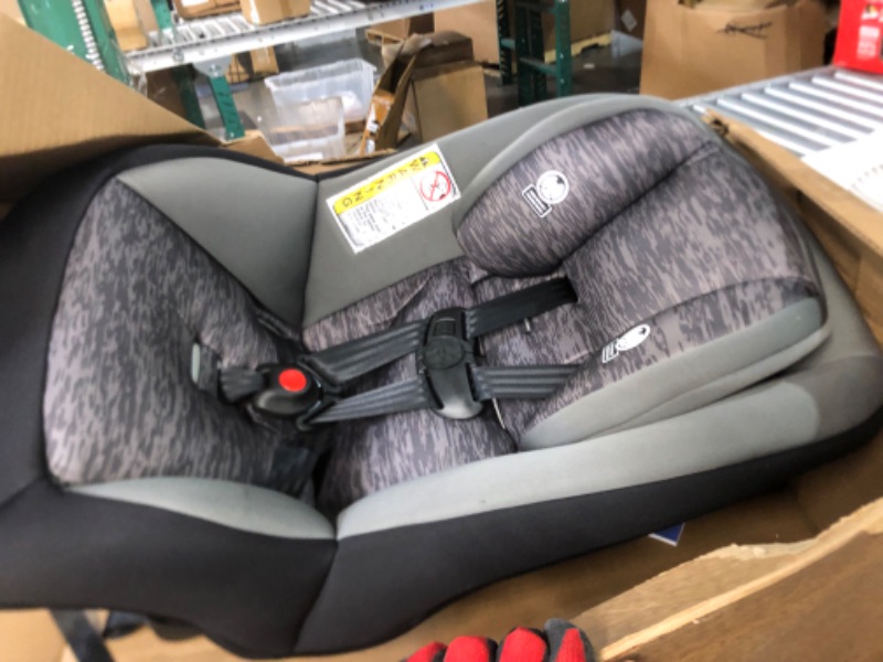 Photo 4 of Cosco Mighty Fit 65 DX Convertible Car Seat (Heather Onyx Gray)