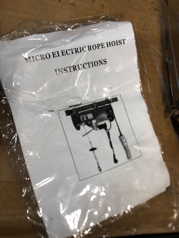 Photo 5 of **SEE NOTES***
VEVOR Electric Hoist with Wireless Remote Control 440LBS & Single/Double Slings Electric Winch, 110V Electric Hoist 