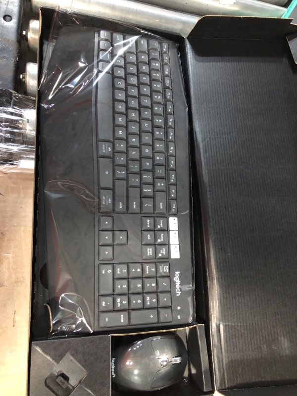 Photo 2 of Logitech MK850 Performance Wireless Keyboard and Mouse Combo