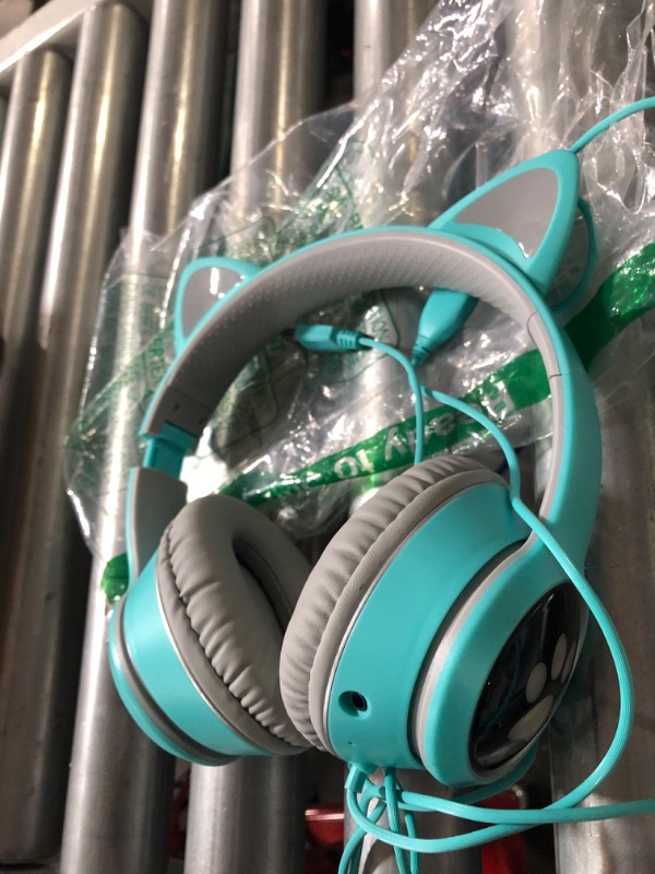 Photo 1 of Mokata Gaming Headphone Wired USB Connect 7.1 Surround Stereo Over Ear Cat LED Light