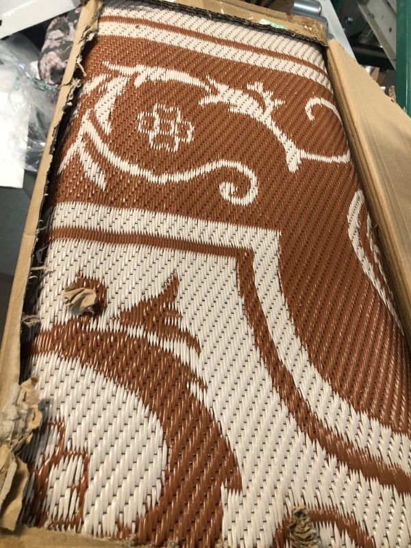 Photo 1 of NALONE Reversible Mats, Outdoor Rugs 9x12 for Patio, Outdoor Plastic Straw Rug, New York 