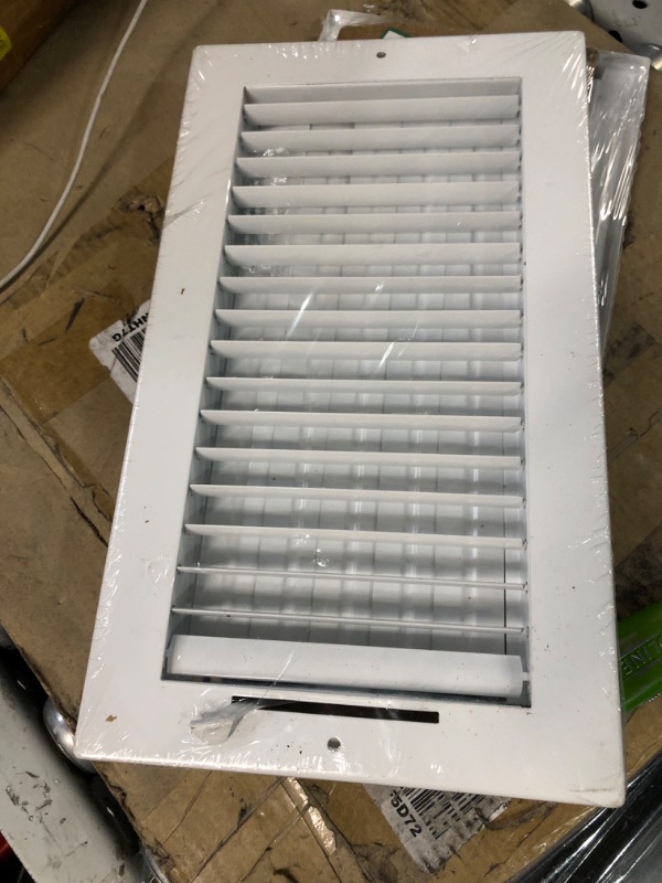 Photo 3 of 12 x 6 in vent white