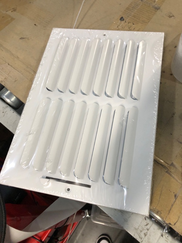 Photo 2 of 12x 8 vent  white 