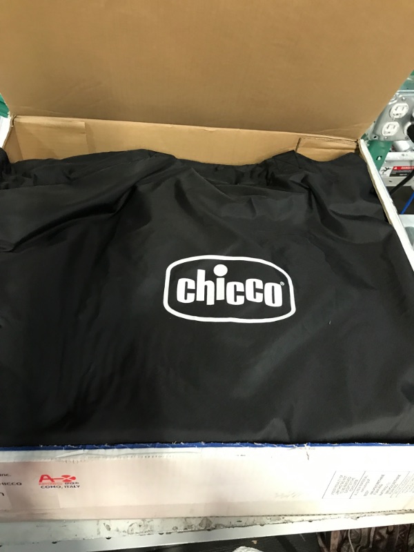 Photo 3 of Chicco Alfa Lite® Lightweight Travel Playard,