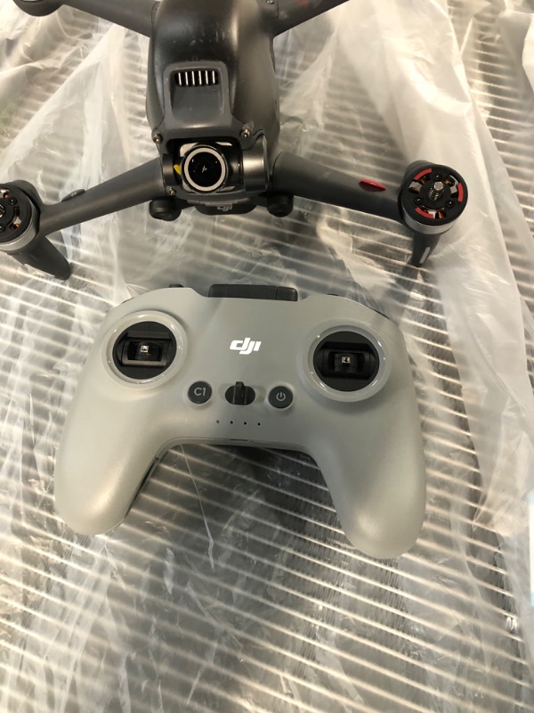 Photo 9 of DJI FPV Combo with Motion Controller *** minor DAMAGE TO LANDING TOE ON FRONT R, TO GOGGLES  