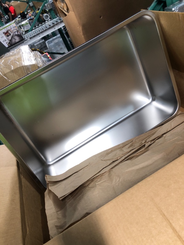 Photo 2 of **previously owned** Kichwit Extra Large Stainless Steel Open Cat Litter Box 23.6" L x 15.7" W x 5.9" H