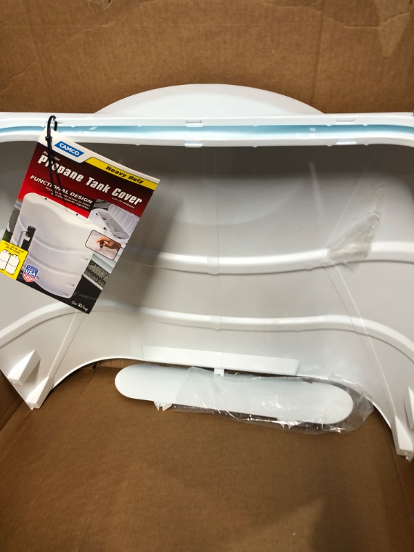 Photo 3 of *LIKE NEW*Camco Dual RV Propane Tank Cover | Fits 20lb or 30 lb Steel Double Tanks | Polar White (40559)