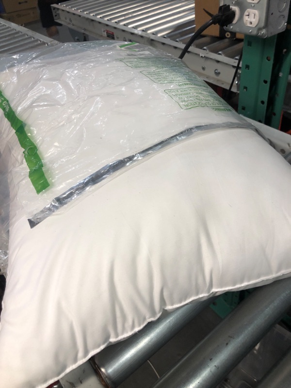 Photo 1 of ** 1 PILLOW ONLY** BEDSURE Pillows Queen Size  - Queen Pillows Down Alternative Hotel Quality Bed Pillows for Sleeping Soft and Supportive Pillows for Side and Back Sleepers Soft Queen
