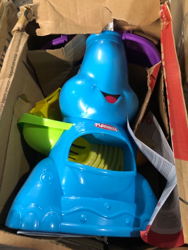 Photo 1 of Playskool Elefun Busy Ball Popper Active Toy for Toddlers and Babies 9 Months and Up with 4 Colorful Balls 