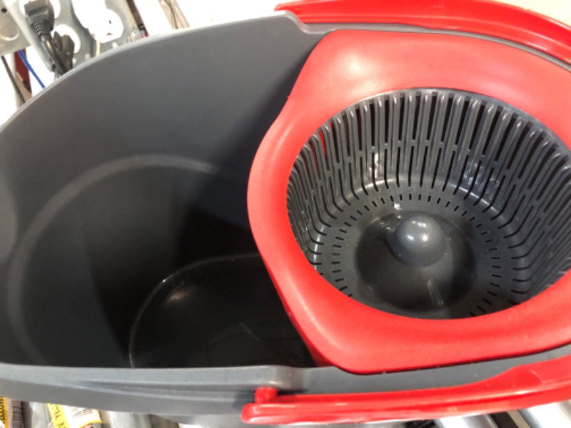 Photo 3 of [Notes] EasyWring Microfiber Spin Mop and Bucket System