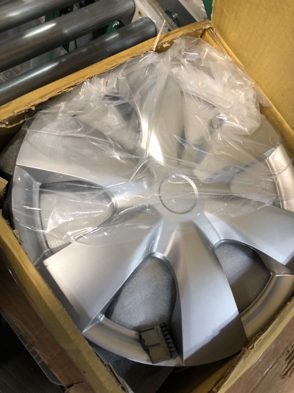 Photo 1 of BDK KT-1008-15 Silver Hub Caps (Wheel Covers) for Toyota Yaris 15” – Four (4) Pieces Corrosion-Free & Sturdy – Full Heat & Impact Resistant Grade – OEM Replacement