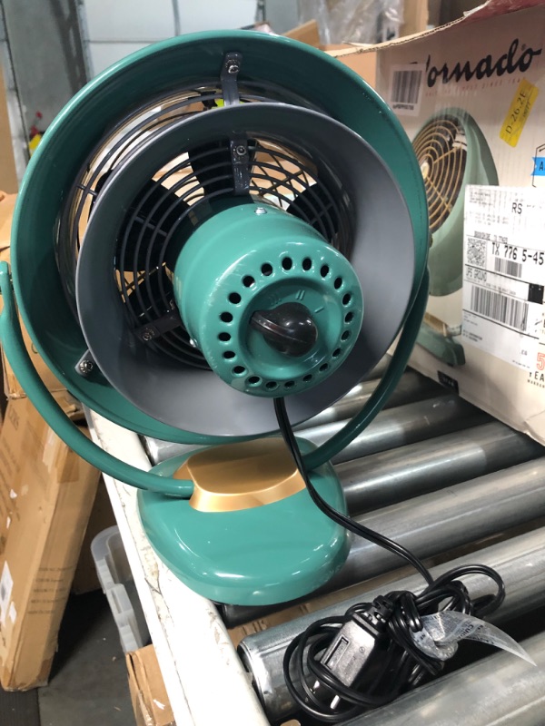 Photo 2 of 
Vornado VFAN Vintage Air Circulator Fan, 3 Speeds,