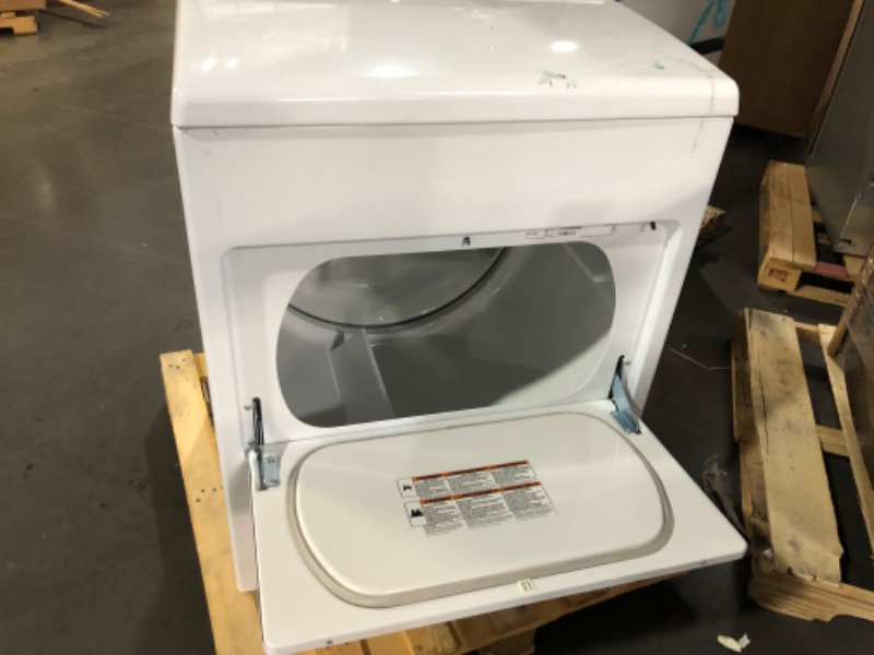 Photo 4 of ***HEAVILY USED AND DIRTY - SEE PICTURES - NO POWER CORD - UNABLE TO TEST***
Whirlpool 7-cu ft Hamper DoorGas Dryer (White)