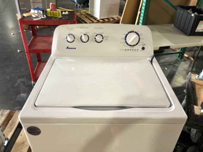 Photo 3 of Amana 3.8-cu ft High Efficiency Agitator Top-Load Washer (White)