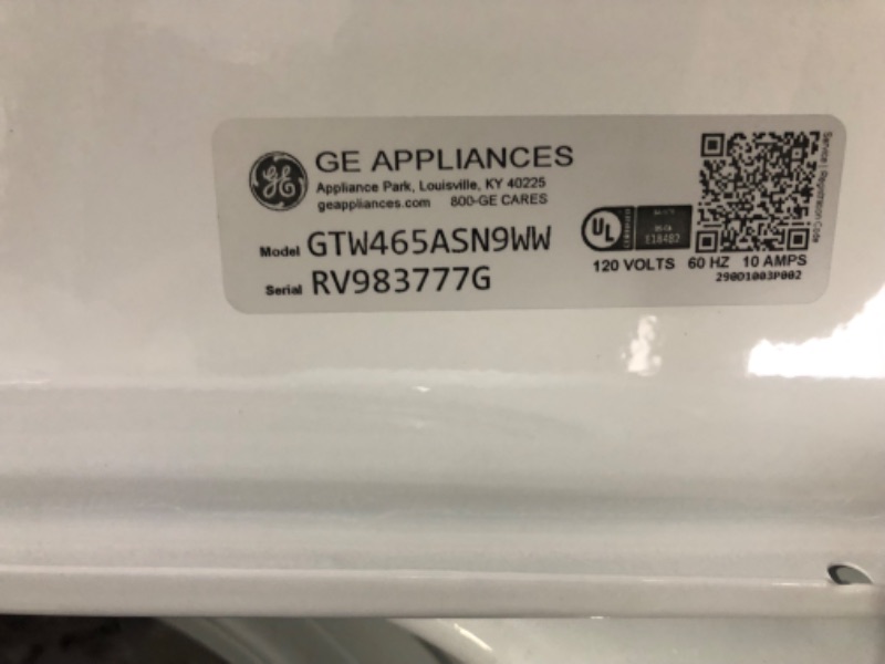 Photo 2 of GE 4.5-cu ft High Efficiency Agitator Top-Load Washer (White)